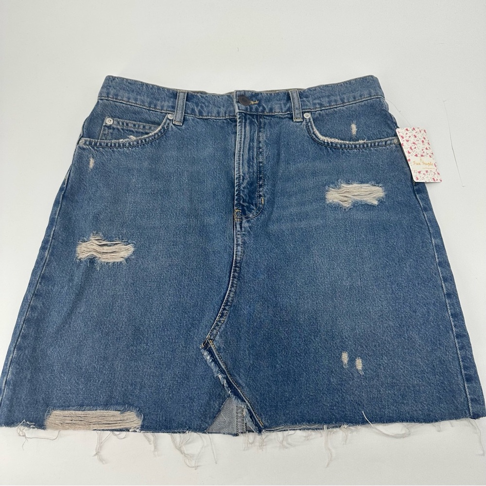 Free People We The Free Distressed Denim Jean Skirt Size 30 New with Tag